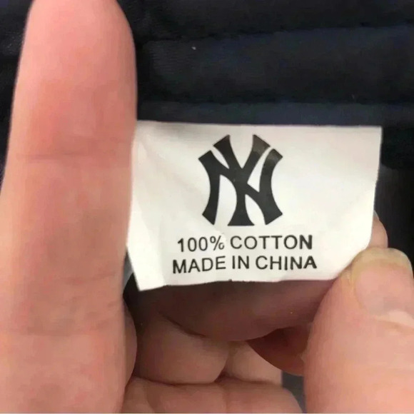 YANKEES HESS COTTON BASEBALL CAP HOOK AND LOOP CLOSURE HAT - Picture 11 of 11